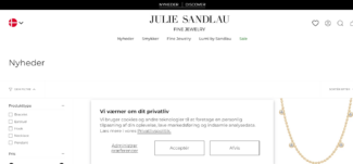 Julie Sandlau